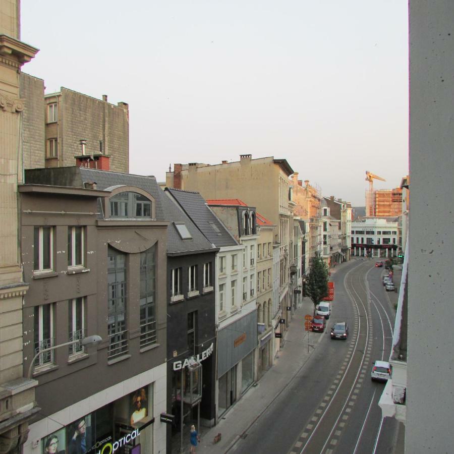 Huidreal Meir Antwerp Exterior photo